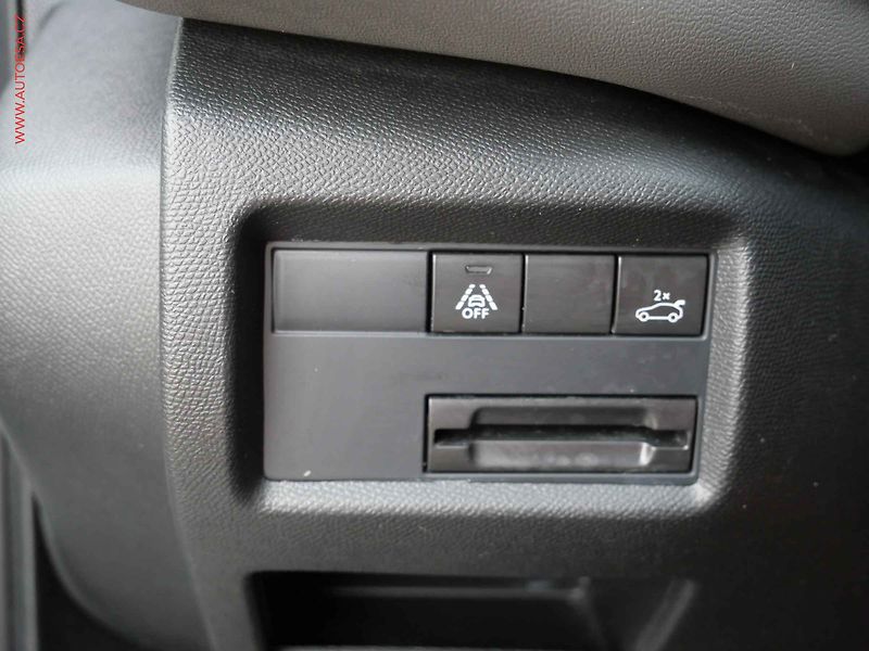 Citroën C5 Aircross (2020) 1.5 HDi, LED, navi - fotka 15 z 24