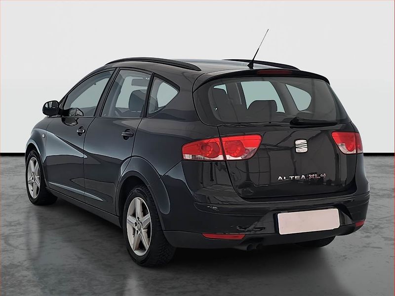 Seat Altea (2010) 1.9 TDI, 4X4, Tempomat - fotka 4 z 16