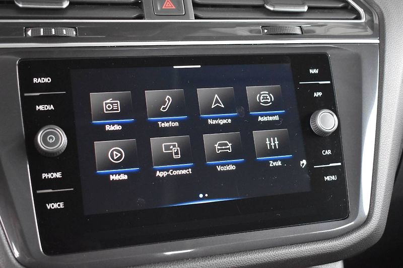 Volkswagen Tiguan Allspace (2025) 1.5TSI 110kW DSG,7míst,tažné - fotka 22 z 25