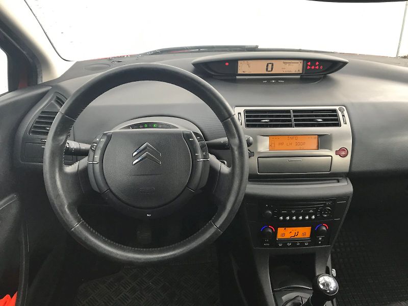 Citroën C4 (2011) 1,4 16V - fotka 5 z 20