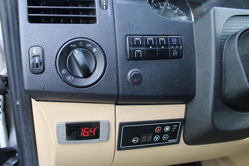 Mercedes-Benz Sprinter 519 CDI 21 Míst - fotka 20 z 28