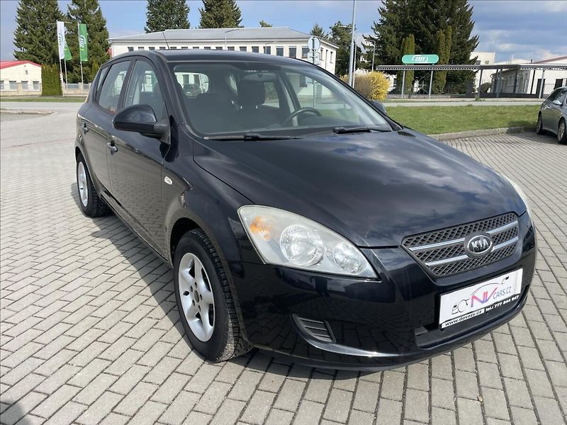 Kia Ceed 1,4 CVVT 80kW Tažné nová spojk - fotka 29 z 30