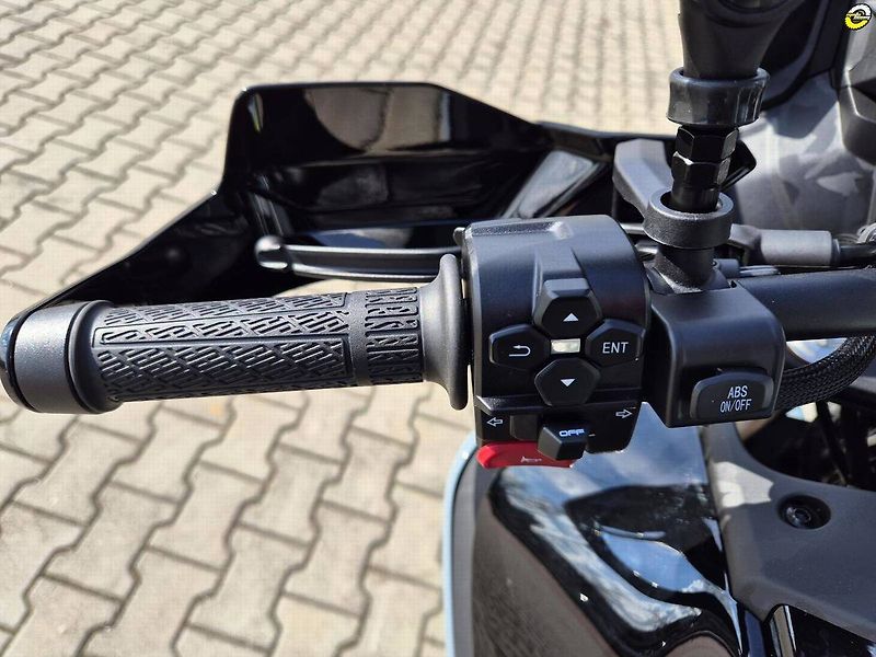 CFMOTO 450 MT-R (2026) - fotka 52 z 78