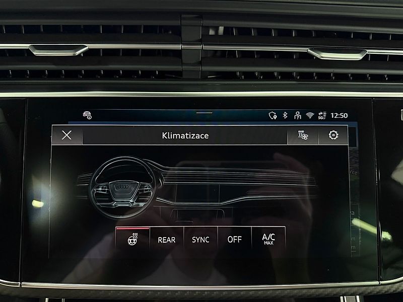 Audi Q8 50 TDI QUATTRO, S-LINE, MASÁŽE - fotka 22 z 33