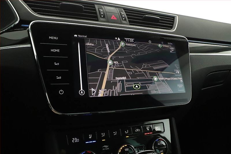 Škoda Superb (2023) Laurin&Klement 2.0 TDI - fotka 13 z 27