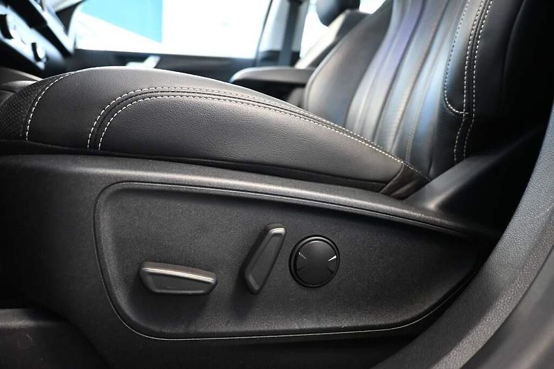 Ford Kuga (2021) 2.5 VIGNALE LED VIRTUAL ACC Ta - fotka 36 z 47