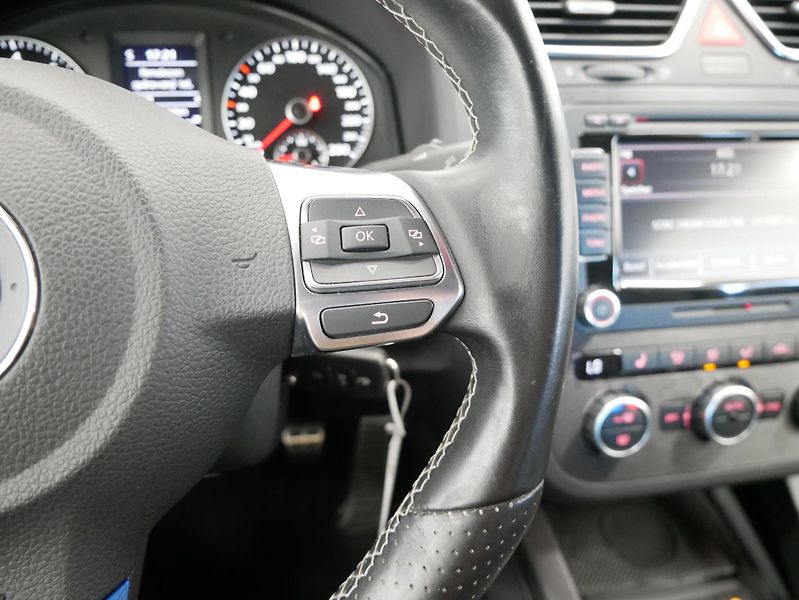 Volkswagen Scirocco - fotka 17 z 26