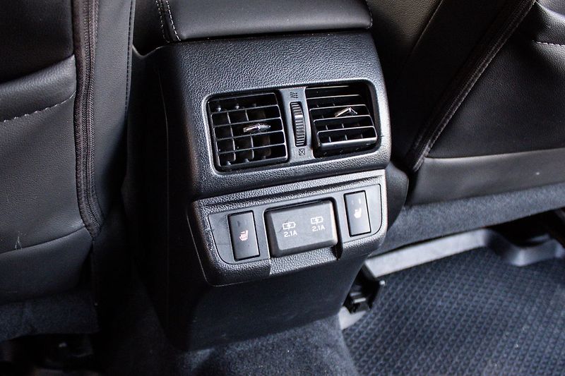 Subaru Outback - fotka 35 z 44