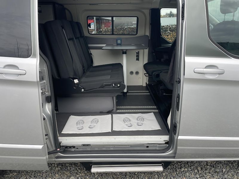 Ford Transit 2.0TDCi 130PS CONECT KARMANN - fotka 159 z 185