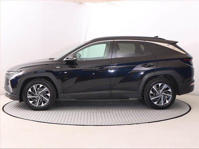 Hyundai Tucson (2021) 1.6 CRDi 48V MHEV - fotka 3 z 21