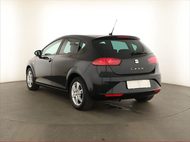 Seat Leon (2011) 1.6 TDI, po STK, jezdí výborně - fotka 4 z 14