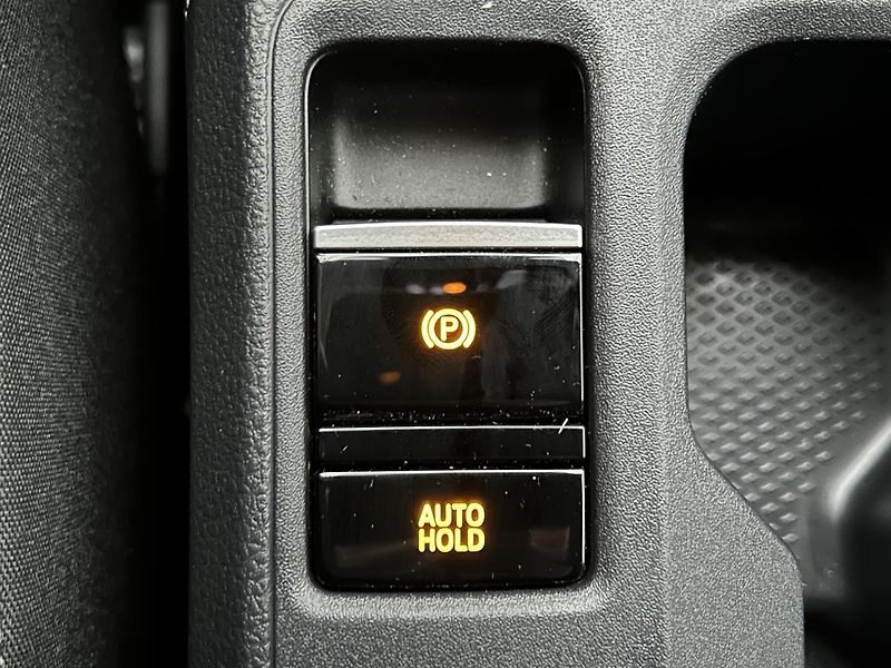 Volkswagen Caddy 2.0 TDI Life - fotka 19 z 22
