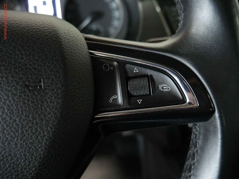 Škoda Fabia (2014) 1.2TSI, DSG - fotka 13 z 20