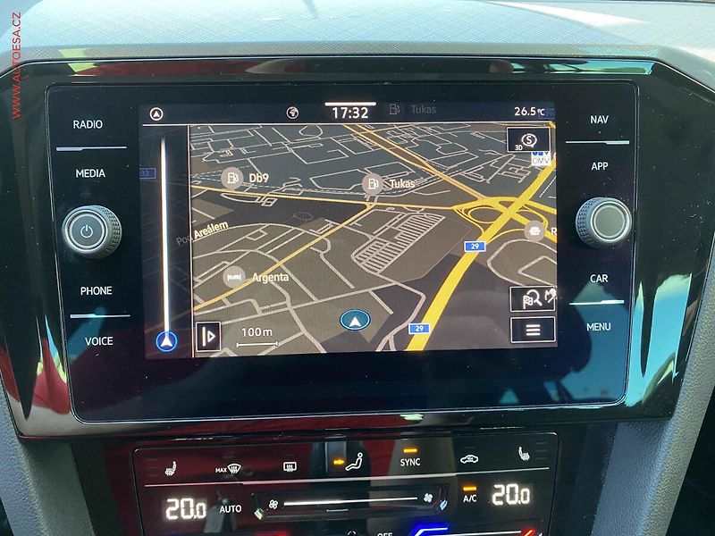 Volkswagen Passat (2021) 2.0TDi, Business, DSG, LED - fotka 17 z 18
