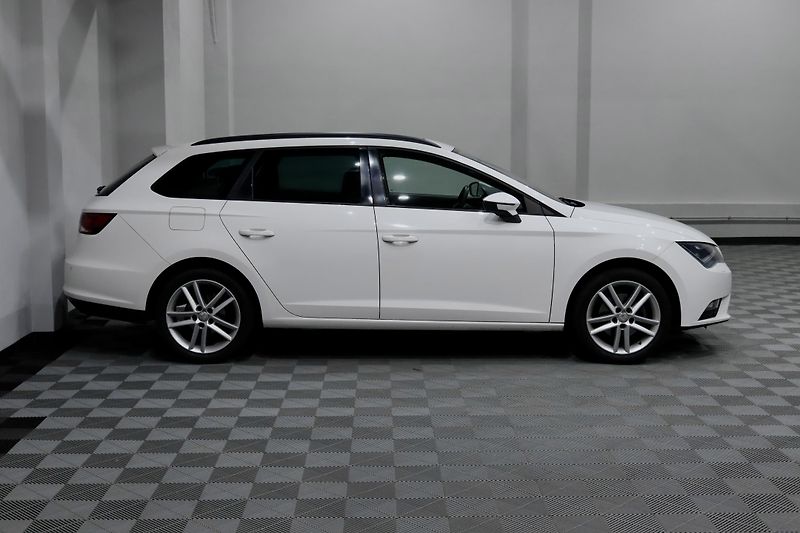 Seat Leon ST 1.4 TSI 103 kW  - fotka 4 z 32