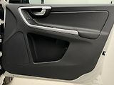 Volvo XC60 D5 AWD R-DESIGN AUT  - náhled 27