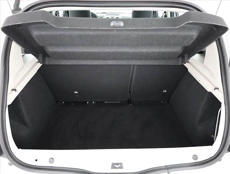 Dacia Sandero (2018) 1.0 SCe, Park. senzory - fotka 14 z 14