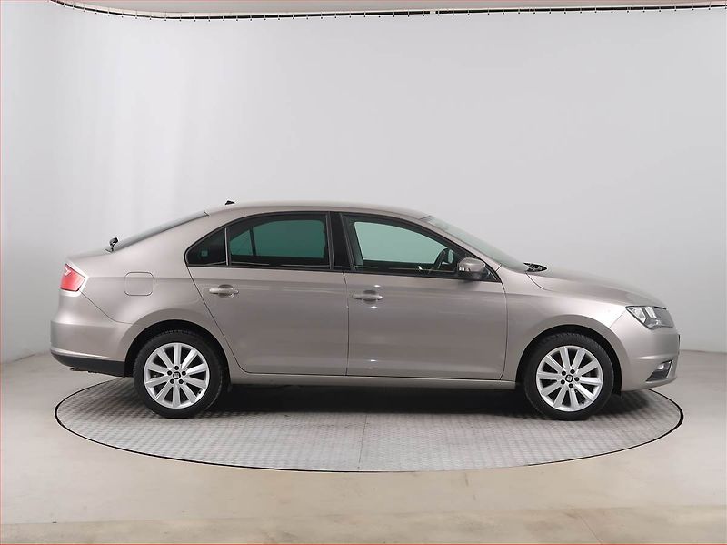 Seat Toledo (2018) 1.0 TSI, Tempomat - fotka 6 z 16