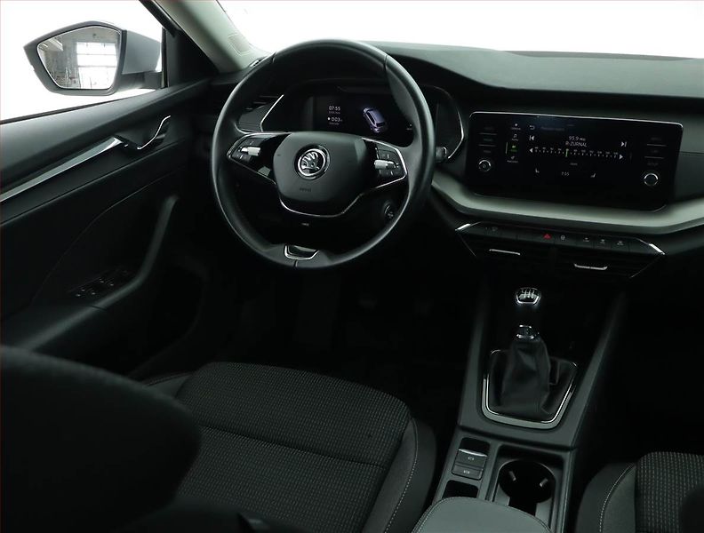 Škoda Octavia (2022) Ambition 2.0 TDI, ČR,1.maj - fotka 7 z 15