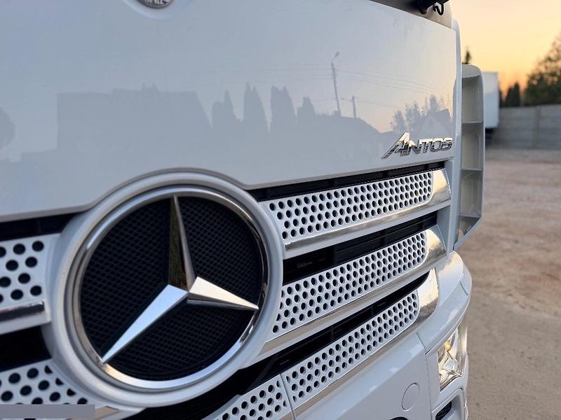 Mercedes-Benz (2016) Antos 1830 chlaďák EURO 6 - fotka 4 z 21