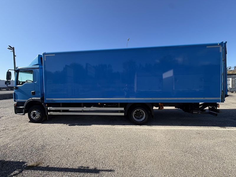 MAN TGM (2020) Skříň 18 palet čelo Palfinger - fotka 7 z 25