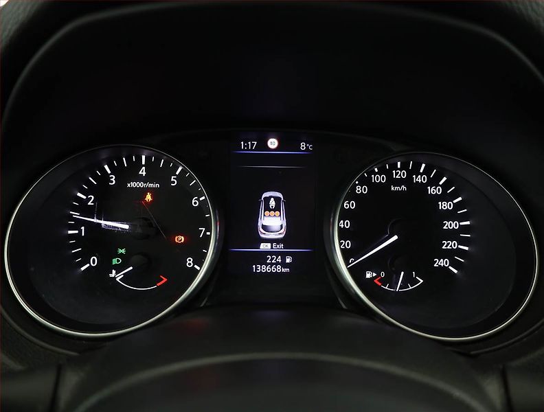 Nissan Qashqai (2019) 1.3 DIG-T, ČR,1.maj - fotka 9 z 16