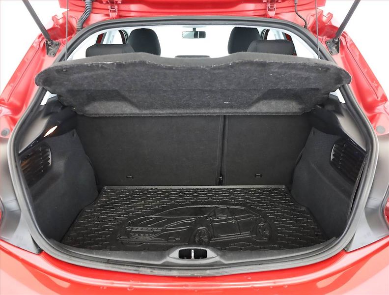 Peugeot 208 (2019) 1.2 PureTech, Serv.kniha - fotka 14 z 14