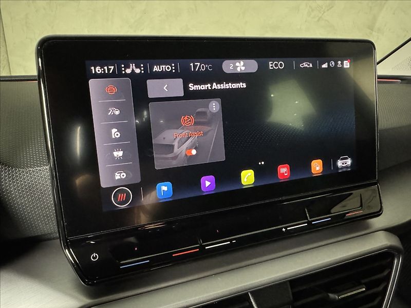 Seat Leon 1,4 TSi  e-Hybrid FR Line LED - fotka 28 z 50