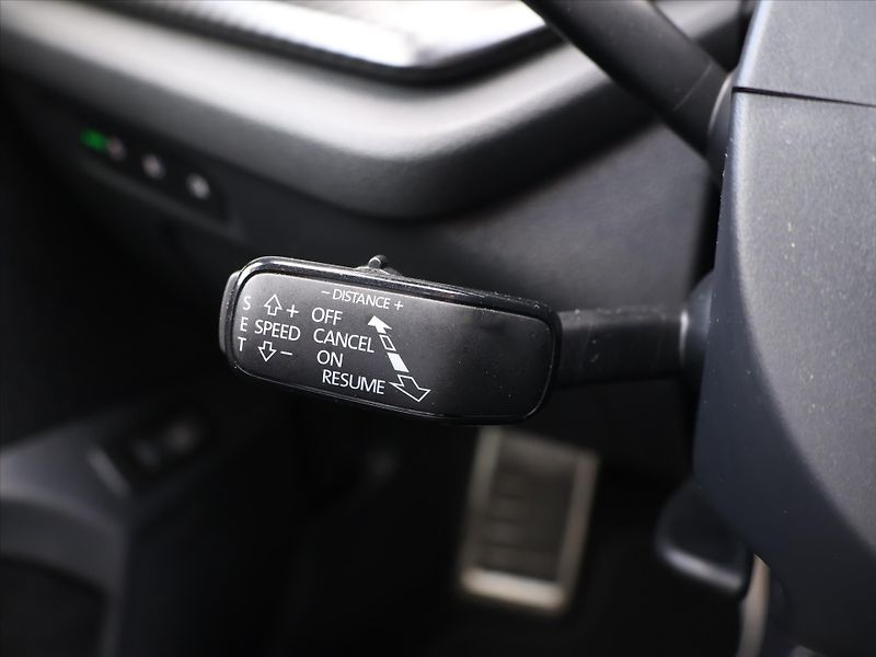 Škoda Octavia 2,0 TSI RS 180kW DSG CZ 1.Maj - fotka 17 z 30