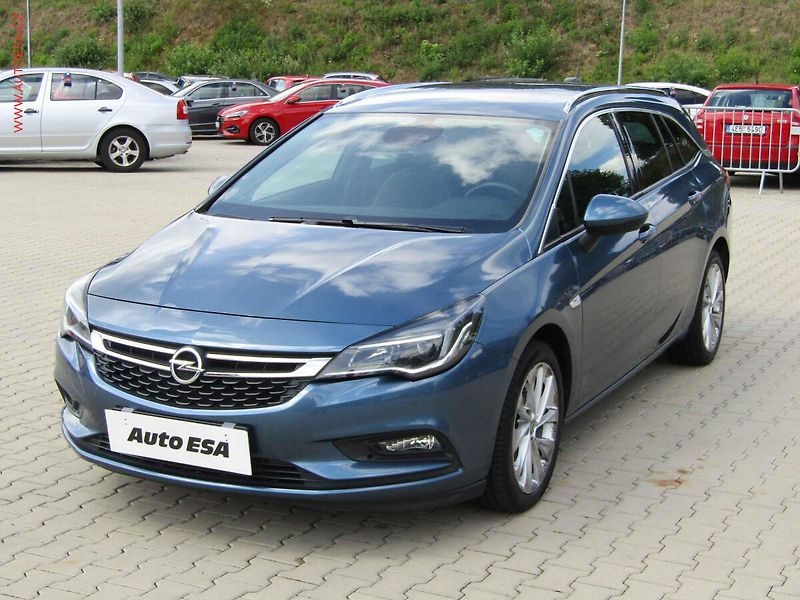 Opel Astra (2017) 1.4 T, ČR, AT, AC, temp. - fotka 3 z 23