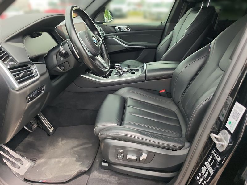 BMW X5 3,0 xDrive 40D AT - fotka 6 z 11