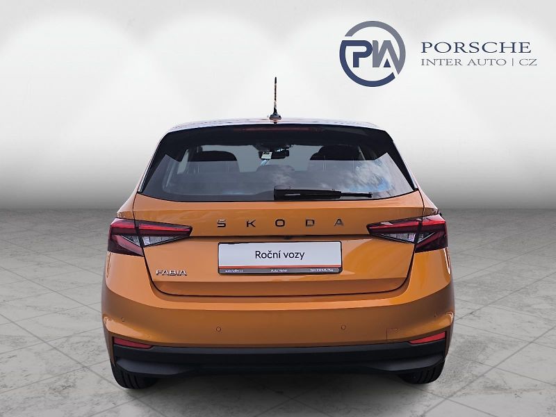 Škoda Fabia Top Selection 1.0 TSI 85kW DSG - fotka 7 z 25