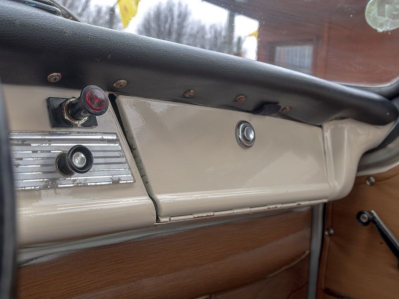 BMW Ostatní (1965) 700 LUXUS - rok 1965 - fotka 21 z 27