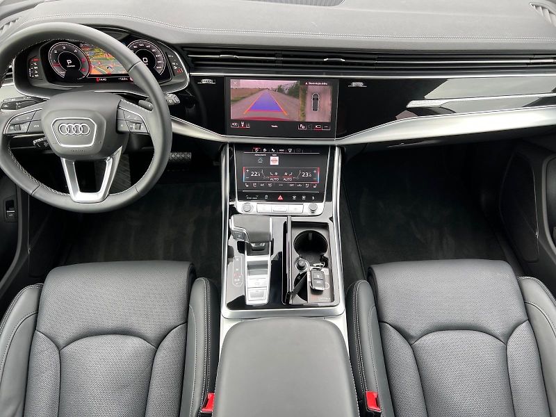 Audi Q8 (2025) S-LINE 50TDI WEBASTO HUP DPH - fotka 10 z 32