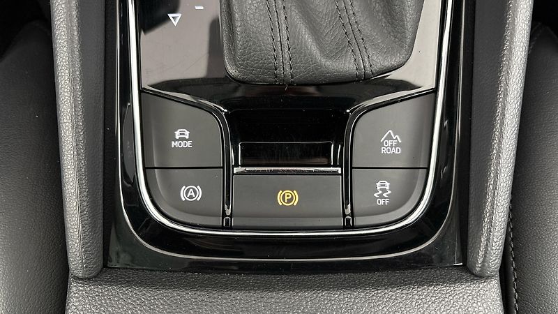 Škoda Kodiaq 2.0 TDI DSG 4x4 L&K - fotka 27 z 32