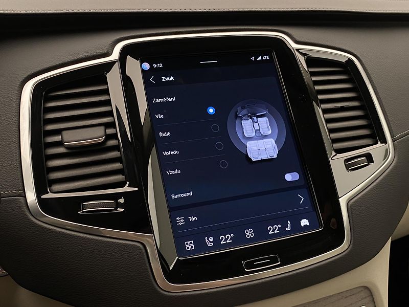 Volvo XC90 B5 AWD BRIGHT PLUS AUT CZ 7m - fotka 60 z 64