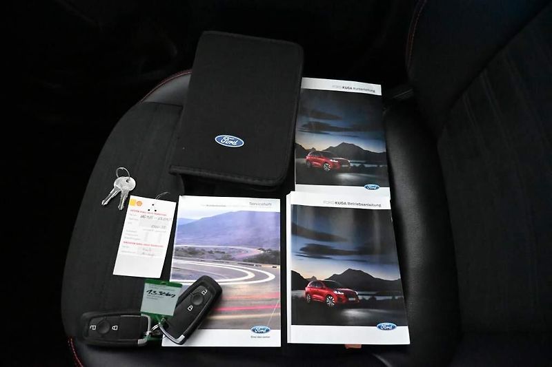 Ford Mondeo (2022) 2.0 LED SONY ACC TITANIUM Tažn - fotka 34 z 38