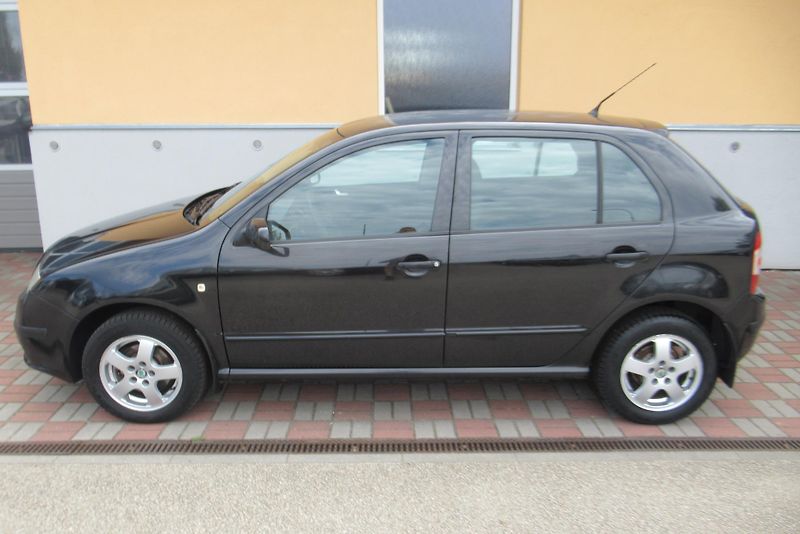 Škoda Fabia 1.4 16V KLIMA - fotka 6 z 14