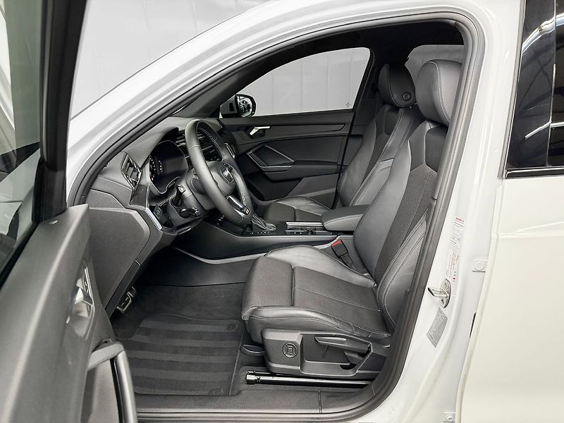 Audi Q3 2.0 TDI 142KW QUATTRO S-TRONIC - fotka 10 z 24