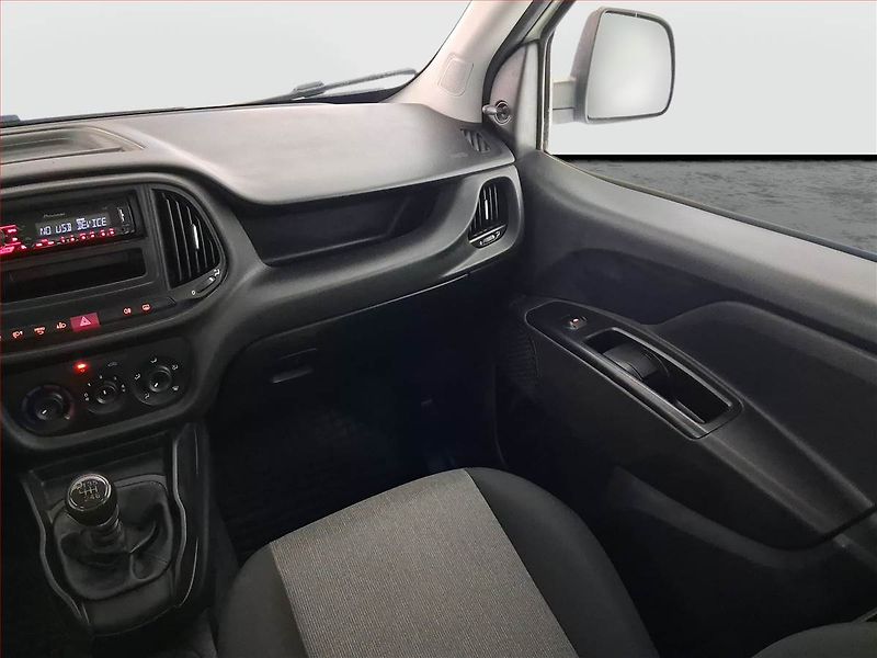 Fiat Dobló (2017) Maxi 1.6 MultiJet, 5Míst, ČR - fotka 8 z 17