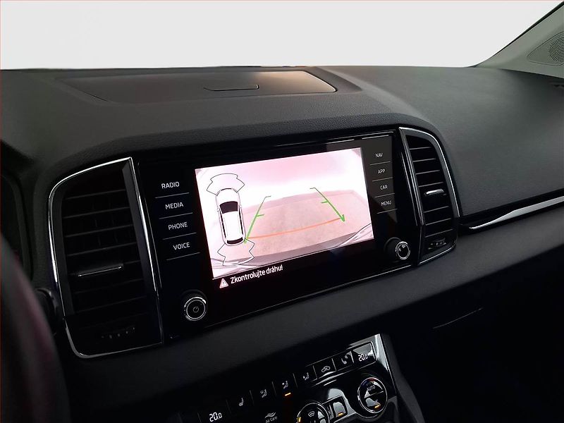 Škoda Karoq (2021) Style 1.5 TSI - fotka 18 z 18