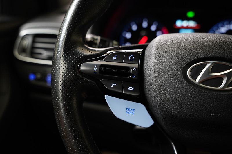 Hyundai i30 - fotka 15 z 25