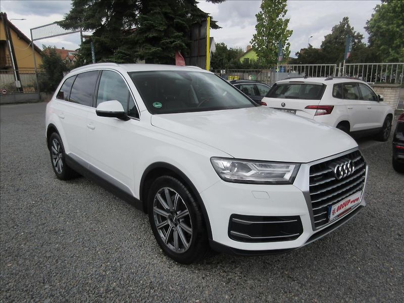 Audi Q7 3,0 TDI quattro Tiptronic Top - fotka 2 z 19