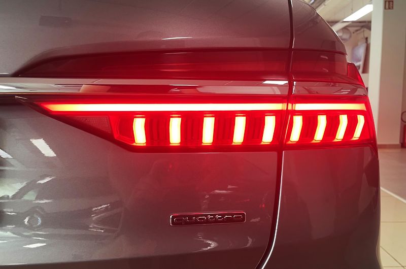 Audi A6 Avant 3.0, 45 TDI, 170 KW, QUATTRO - fotka 35 z 39