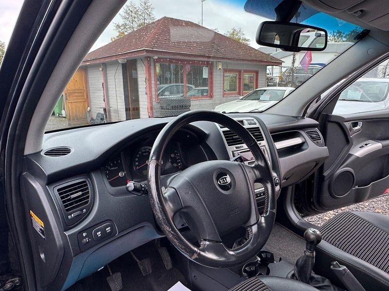 Kia Sportage (2005) 2.0 CRDi, 4WD - fotka 15 z 30