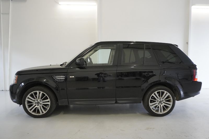 Land Rover Range Rover Sport 3,0 TDV6 4WD AUTOMAT - fotka 8 z 39