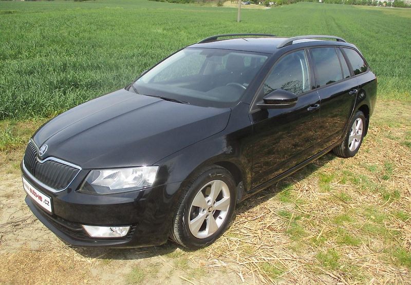 Škoda Octavia 1.4TSi 103kW*ELEGANCE*VÝHŘEV* - fotka 2 z 50