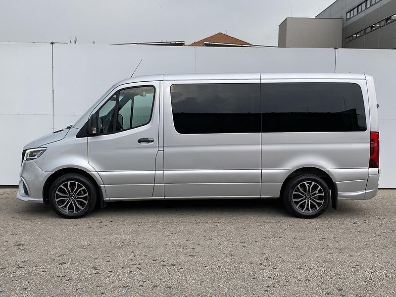 Mercedes-Benz Sprinter 215 CDI Tourer - fotka 4 z 24