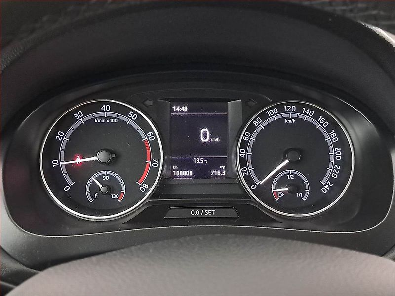 Škoda Rapid (2018) Ambition 1.0 TSI - fotka 11 z 17