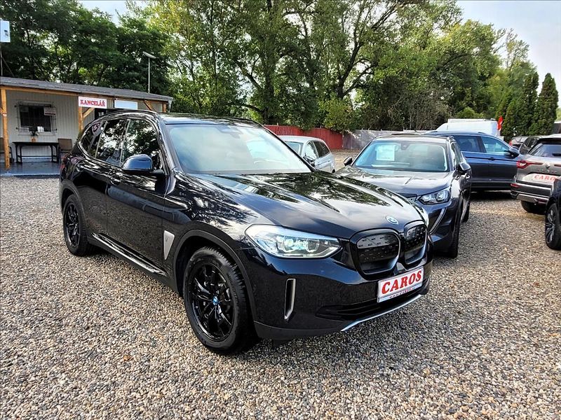 BMW iX3 0,0 80kWH,210kw,navi,kůže,led, - fotka 2 z 50